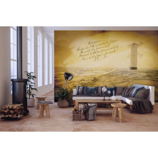 Eine Fototapete mit einem alten Leuchtturm mit einer Strandszene, geeignet für ein Wohnzimmer.