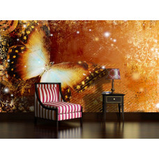 Eine Fototapete von einem abstrakten Schmetterling im Vintage-Kunststil in einem Wohnzimmer.