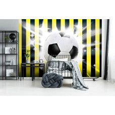 Fototapete mit Fußball auf schwarz-gelbem Hintergrund, perfekt für Kinderzimmer.