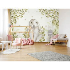 Fototapete mit Waldtieren wie Füchsen und Eichhörnchen in einer malerischen und harmonischen Umgebung. Eine stilvolle Wahl für ein Kinderzimmer und ein Mädchenzimmer.