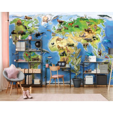 Eine Fototapete mit Tieren und Weltkarte für ein verspieltes Kinderzimmer.