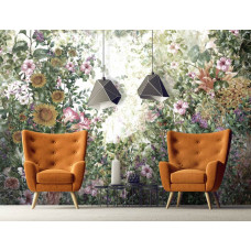 Eine Fototapete mit einem wilden Garten mit Blumen für das Wohnzimmer.