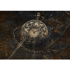 Fototapete von einer antiken Taschenuhr, mit einem Vintage- und alten Uhrenstil.