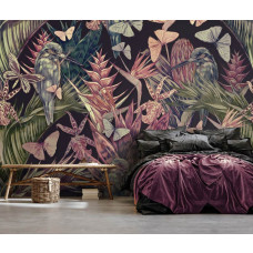 Eine Garten-Fototapete mit einem Sommerlook von Vögeln und Schmetterlingen für das Schlafzimmer.