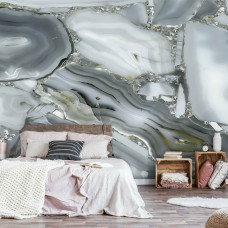 Eine luxuriöse Marmor-Fototapete mit Industrie-Look und Stein-Akzenten, ideal für ein Schlafzimmer.