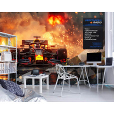 Eine Fototapete von Max Verstappen, der in seinem Formel-1-Auto durch die Flammen über die Ziellinie fährt und Weltmeister geworden ist, für ein Spielzimmer.