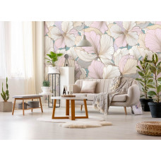 Pastellblumen auf einer Fototapete im Malereistil im Wohnzimmer.