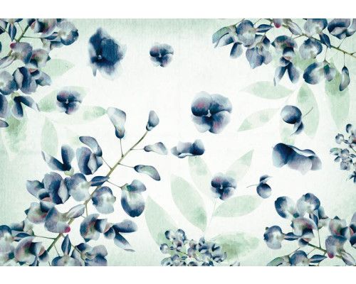 Fototapete mit Tuscheblumen in Lila und Blau, künstlerische Aquarellblumen für eine heitere Atmosphäre.