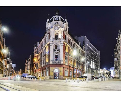 Stadtansicht von Kattowitz in Polen mit historischen Gebäuden auf Fototapete.