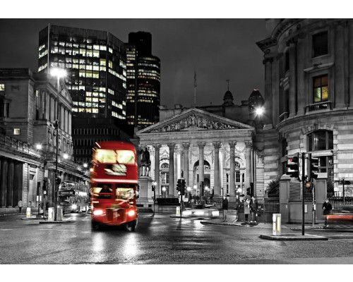 Fototapete eines Londoner Doppeldeckerbusses, perfekt für eine urbane und nostalgische Atmosphäre.