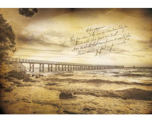 Alte Pier und Meer, Vintage-Fototapete mit einem ruhigen und beruhigenden Blick auf den Horizont.