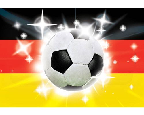 Deutscher Fußball und Flagge auf einer Kinderzimmer-Fototapete abgebildet.