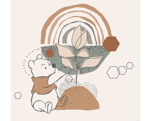 Winnie the Pooh Grow Fototapete mit Winnie the Pooh, der fröhlich Blumen gießt, in einem sonnigen Garten voller Farbe und Leben.