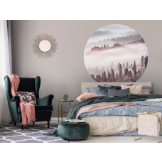 Ein Tapetenkreis mit einem nebligen Wald, entworfen für ein Schlafzimmer.