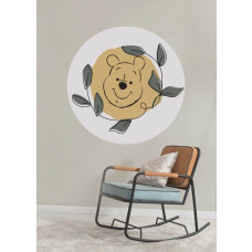Ein Tapetenkreis mit Winnie the Pooh, Disney-Thema, sichtbar in einem Kinderzimmer.