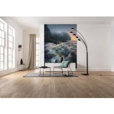 Eine Fototapete von einer ruhigen Wasserlandschaft mit beeindruckenden Felsen in der Natur.