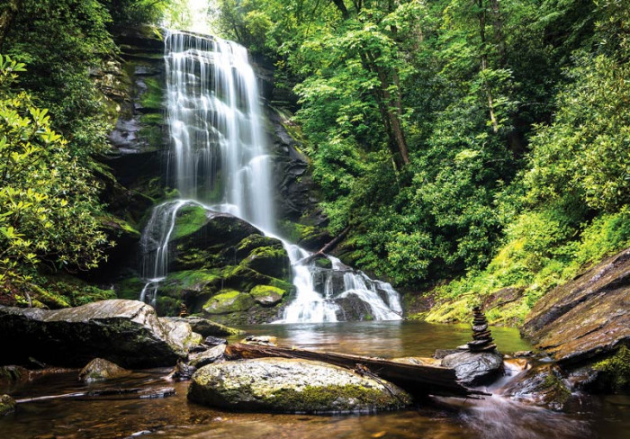 Fototapete Bezaubernder Wasserfall im Wald