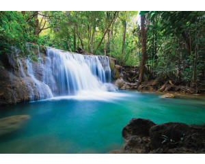 Wasserfall Fototapete in einem Wald Dschungel, Natur Thema.