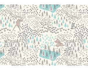 Bambi im Wald Fototapete zeigt Bambi und Thumper, die zusammen durch einen dichten Wald gehen, umgeben von Herbstblättern und Bäumen.