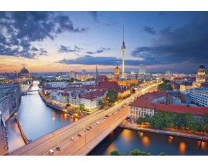 Berlin Stadt mit Denkmälern, Fototapete einer städtischen Landschaft für eine moderne und historische Atmosphäre.