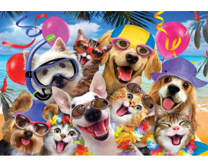 Katzen und Hunde verrücktes Tierchaos, lustige Fototapete mit einem verspielten Look für Kinderzimmer.