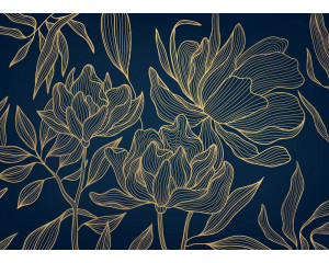 Eine Fototapete mit einem schicken goldenen Blumenmuster, bei dem anmutige Blüten und Blätter in tiefen Grüntönen mit goldenen Akzenten ein luxuriöses und anspruchsvolles Aussehen verleihen.