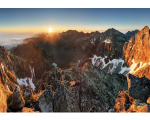 Fototapete des Rysy-Gebirges, mit felsigen Gipfeln in der Tatra.