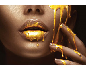 Fototapete eines goldenen Kunstwerks einer weiblichen Figur, mit einem schicken und modischen Look.