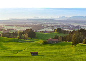 Himmlische bayerische Landschaften mit der Natur und den Bergen der Alpen.