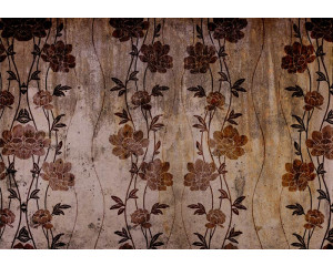 Klassische Blumen in Brauntönen auf Fototapete, rustikal und elegant.