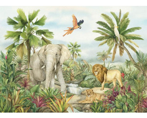 Eine tropische Tierparadies 2 Fototapete, in der ein heller Dschungel-Hintergrund mit einem Löwen, Elefanten und Papagei ein lebendiges Aussehen gibt.