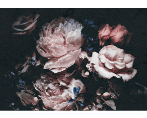 Fototapete romantischer Blumenstrauß mit Rosen und Pfingstrosen, sanften Farben und Atmosphäre.