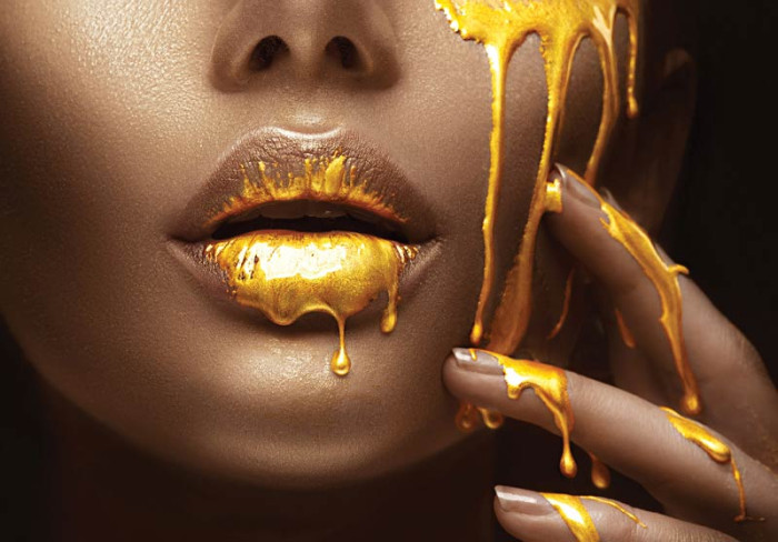 Fototapete Goldene Frau